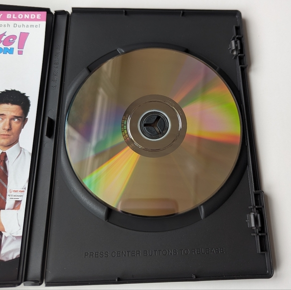 2/$15 Win A Date With Tad Hamilton DVD - Picture 4 of 4